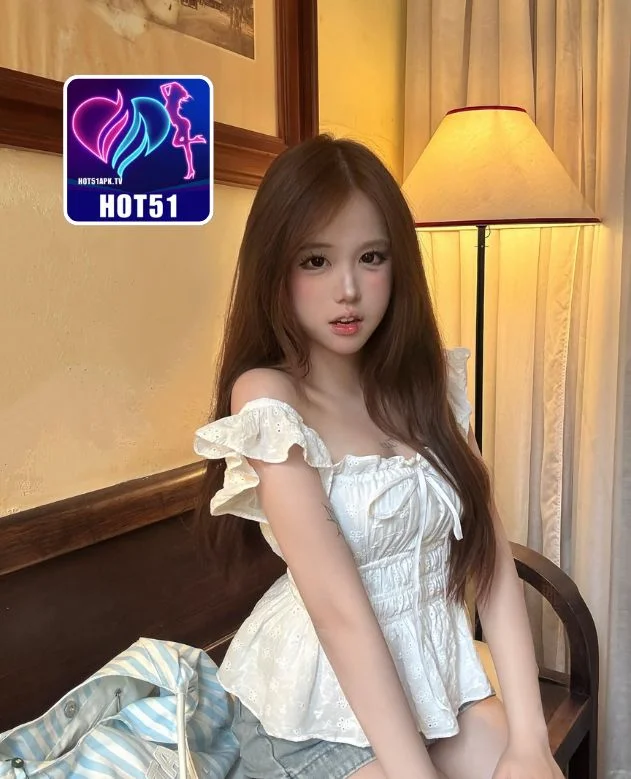 Nabila-HOT51